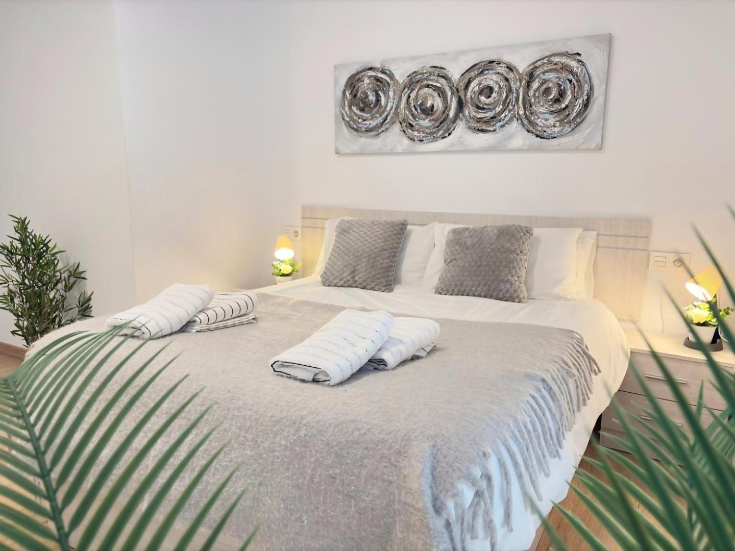 Duplex Huelin Ii & Leilighet Málaga